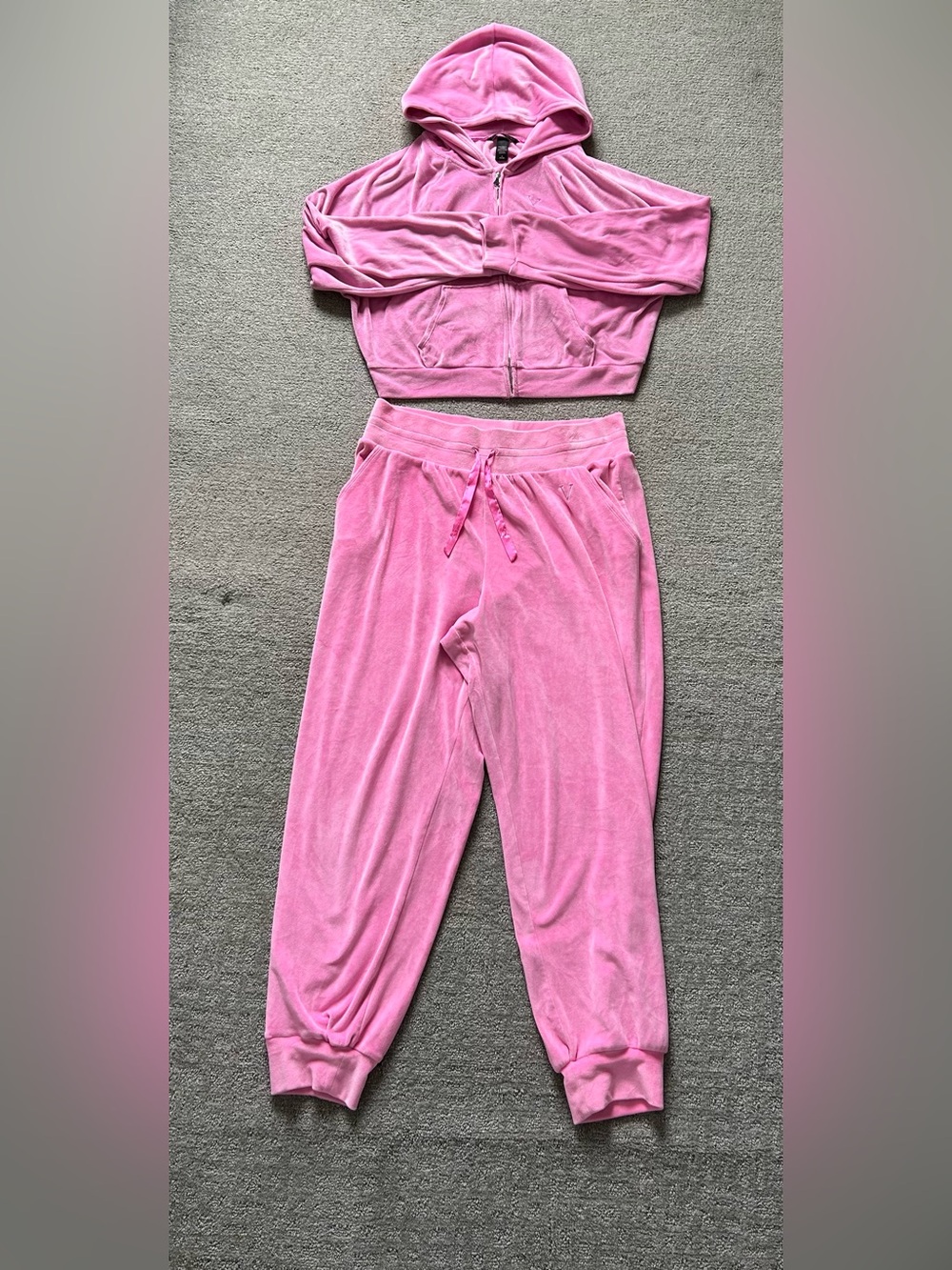 Victorias Secret On Point Hot Pink Velour Tracksuit Women’s Sz Medium Y2K Preppy
